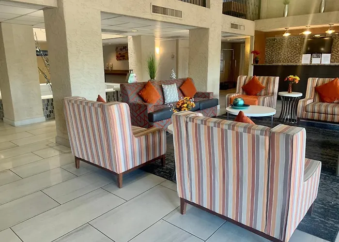 By The Mall Phoenix Airport 3* Tempe
