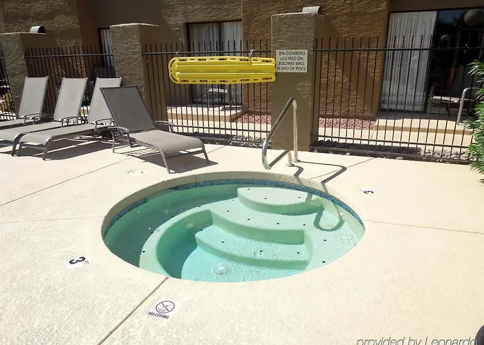 By The Mall Phoenix Airport 3* Tempe
